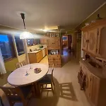 Casa de Férias 4 Bedroom House In Beautiful Strandebarm Kvam (Hordaland)
