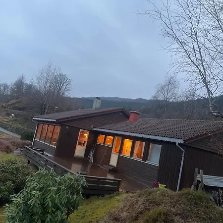 4 Bedroom House In Beautiful Strandebarm Kvam (Hordaland)